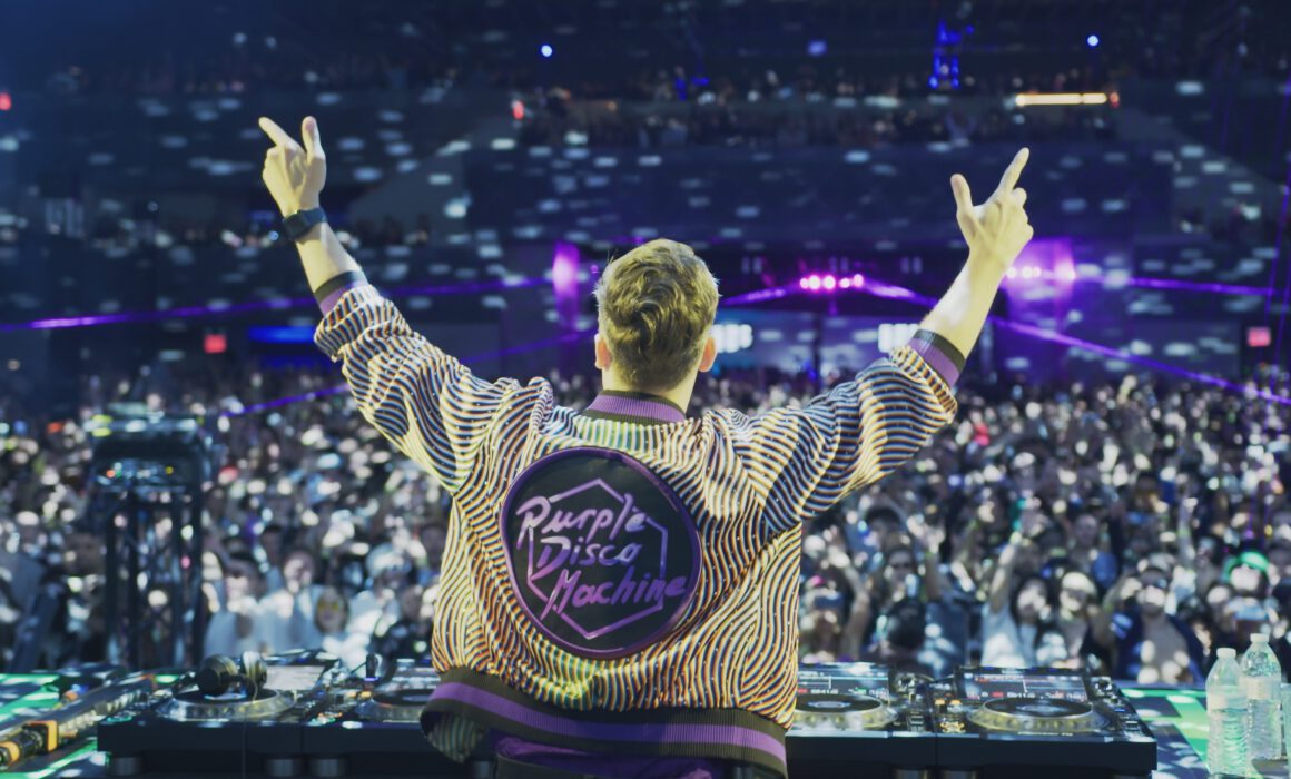 "Purple Disco Machine - From Dresden to the World" von Marcus Fitsch
